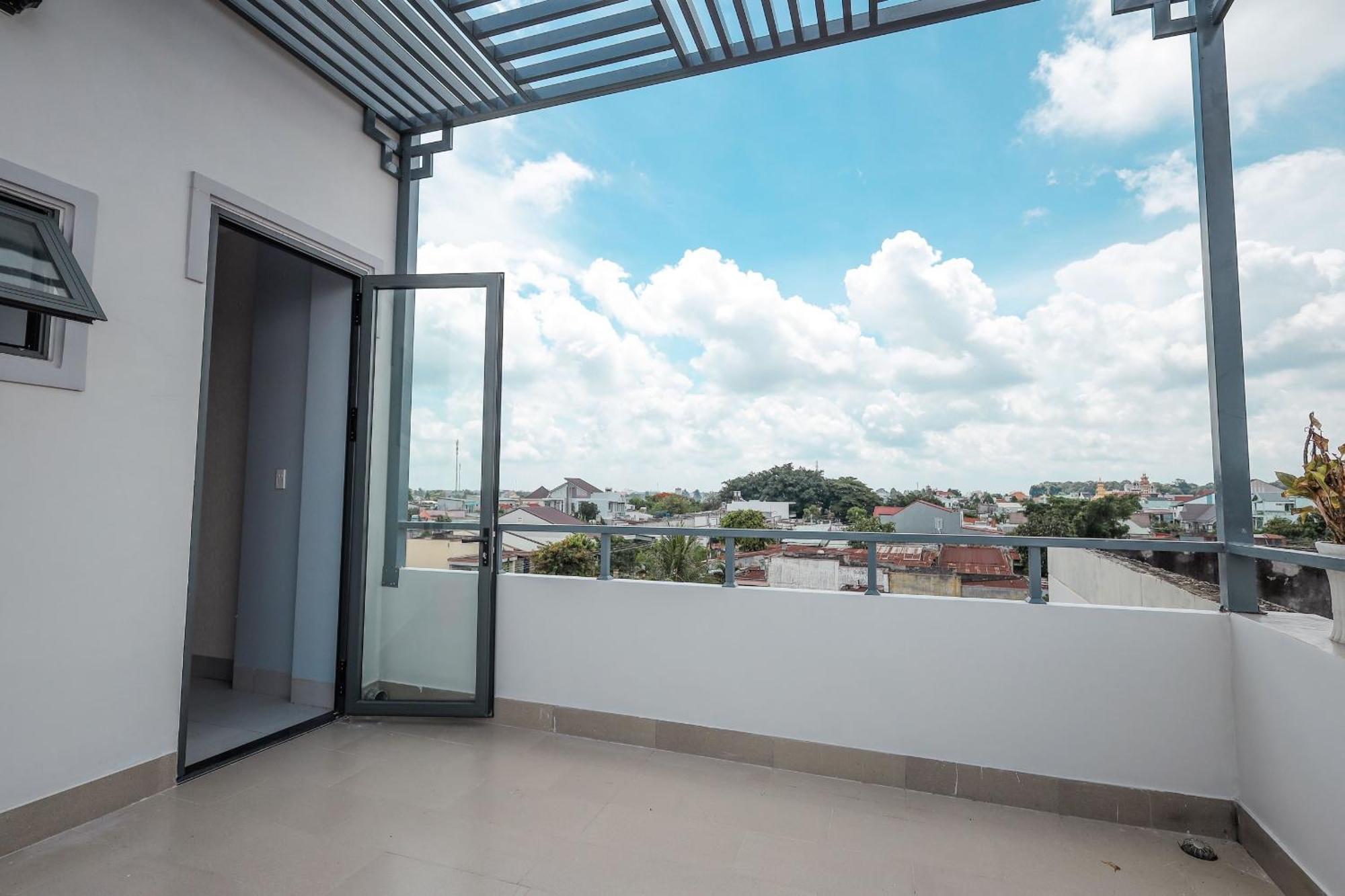 شينينغ Lam Phong Hotel المظهر الخارجي الصورة